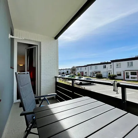 Im Ruhigen Mit Balkon *